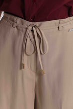Carica l'immagine nel visualizzatore di Gallery, pantalone palazzo con elastico dietro  - mimì muà - corda
