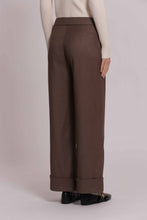 Carica l'immagine nel visualizzatore di Gallery, pantalone in vanz con risvoltino sul fondo - mimì muà -  tortora
