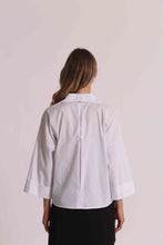 Carica l'immagine nel visualizzatore di Gallery, camicia con maniche ampie   - mimì muà -  bianco
