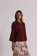 Carica l'immagine nel visualizzatore di Gallery, camicia con maniche ampie   - mimì muà -  bordeaux

