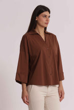 Carica l'immagine nel visualizzatore di Gallery, camicia con maniche ampie   - mimì muà - cioccolato
