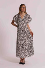 Carica l'immagine nel visualizzatore di Gallery, abito  in fantasia  - mimì muà - panna nero
