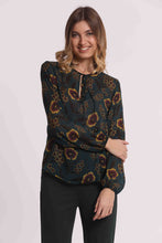 Carica l'immagine nel visualizzatore di Gallery, blusa con fiocco stampa floreale vintage - mimì muà - verde

