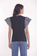 Carica l&#39;immagine nel visualizzatore di Gallery, t-shirt con maniche a righe - mimì muà - nero
