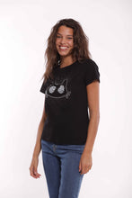 Carica l&#39;immagine nel visualizzatore di Gallery, t-shirt  &quot; CAT WITH GLASSES &quot; - mimì muà - nero
