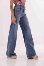 Carica l&#39;immagine nel visualizzatore di Gallery, jeans palazzo  - mimì muà - blu chiaro
